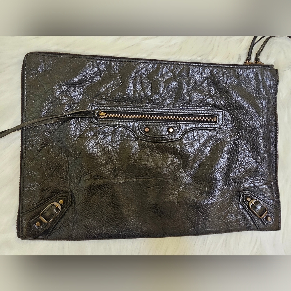 Balenciaga 2015 Lambskin Motocross Classic Zip Around Flat clutch bag - Picture 16 of 17